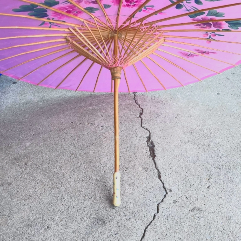 Handmade Japanese umbrella - Picture 4 of 5